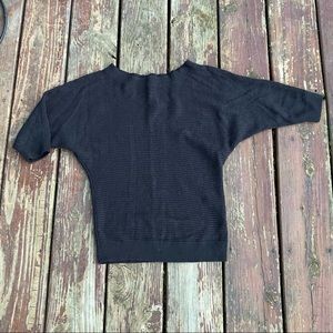 black knit top brand express size xs